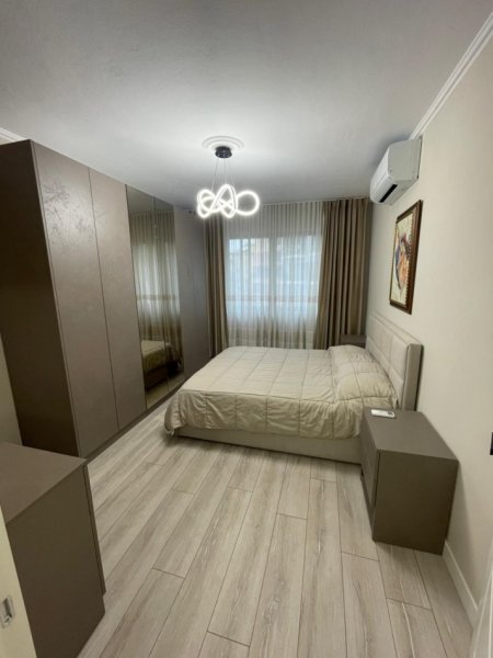 Tirane, jepet me qera apartament 1+1 Kati 4, 75 m² 900 € (rruga kosovareve)