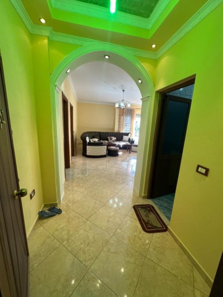 Durres, shes apartament 3+1+Ballkon Kati 2, (iliria 0692039456)