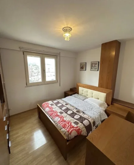 Durres, shitet apartament 3+1+Ballkon Kati 7, 