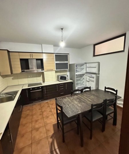 Durres, shitet apartament 3+1+Ballkon Kati 7, 
