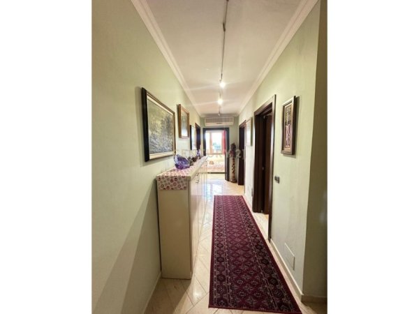 Tirane, jepet me qera apartament 2+1 Kati 11, 96 m² 800 € 