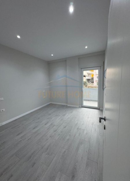 Tirane, jepet me qera apartament 1+1 Kati 1, 60 m² 350 € (Kodra e Priftit)