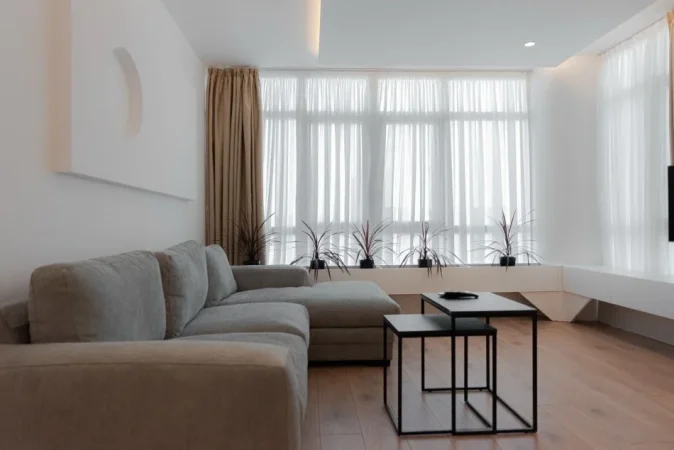 Tirane, jepet me qira apartament 2+1 Kati 12, 95 m² 900 € (Stacioni i Trenit)