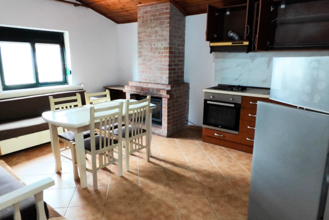 Tirane, shitet Vile , 315.000 € (SANATORIUM)