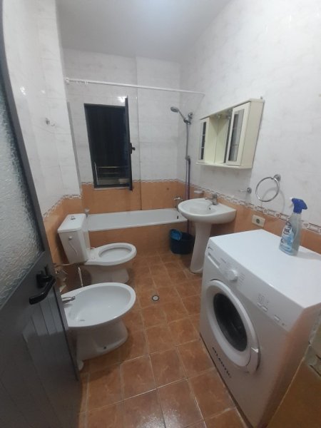 Tirane, jepet me qera apartament 1+1 Kati 6, 75 m²,Cmimi 550 € tek Rruga KAVAJES, Tirane.