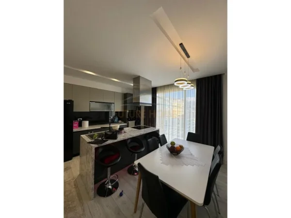 Tirane, shes apartament 2+1 Kati 4, 199 m² 280.000 € 