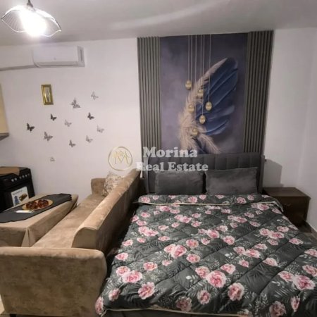 Tirane, jepet me qera garsonier Kati 1, 35 m² 270 € (Kinostudio)