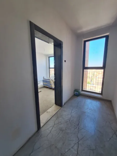 Tirane, shitet apartament 1+1+Ballkon Kati 9, 76m² 124.000 € (Rruga 5 Maji)