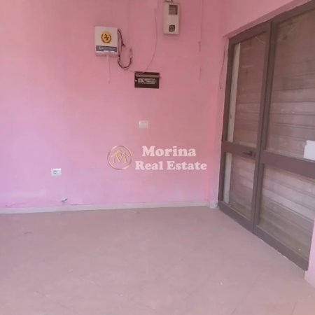Tirane, jepet me qera ambjent biznesi Kati 1, 40 m² 250 € (Kamez)