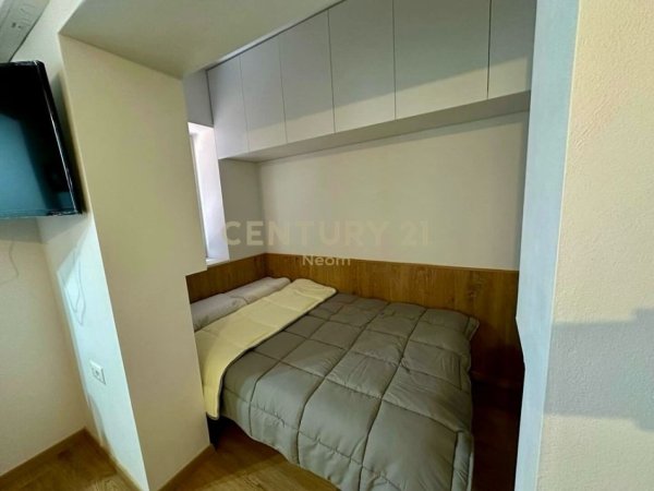 Tirane, jepet me qera apartament 1+1 Kati 2, 40 m² 500 € 
