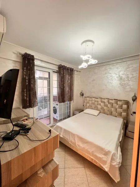 Tirane, jepet me qera apartament 2+1+Ballkon Kati 2, 97 m² 700 € (Kompleksi Vizion + ,Don Bosko)