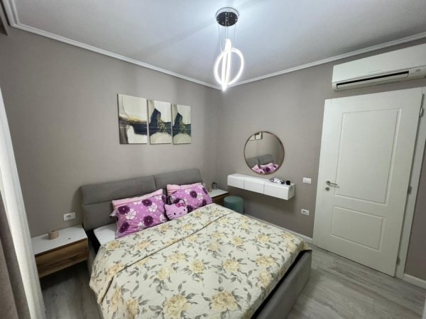 Tirane, jepet me qera apartament 2+1 Kati 2, 120 m² 800 € (Astir.)