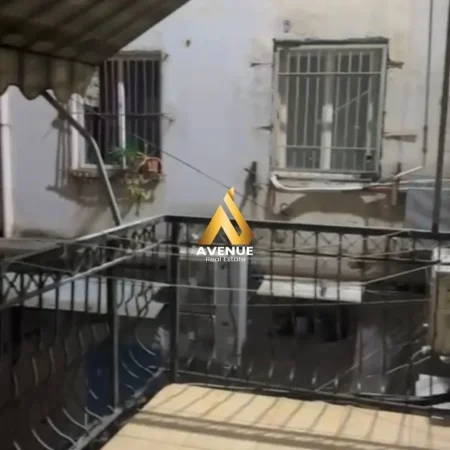 Tirane, shitet apartament 1+1+Ballkon Kati 2, 70 m² 170.000 € (rruga e durresit)