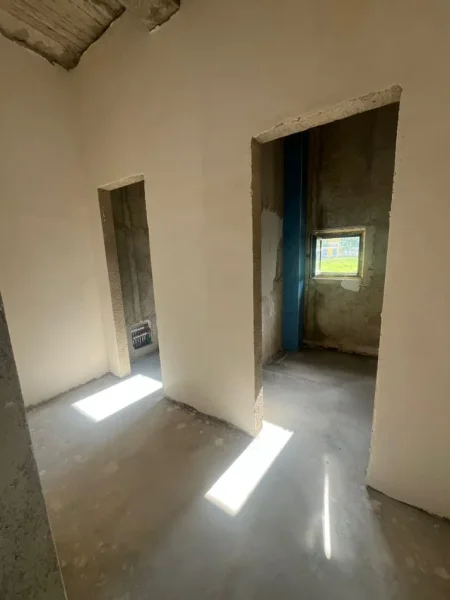 Tirane, jepet me qera ambjent biznesi Kati 0, 360 m² 2.500 € (berzhite)