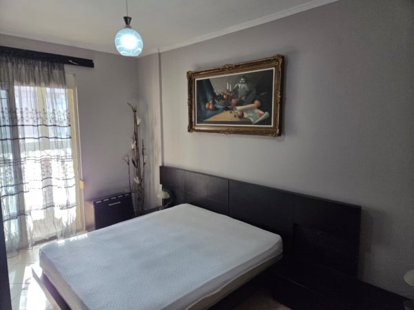 Tirane, jepet me qera apartament 2+1+Ballkon Kati 6, 106 m² 700 € (Siri Kodra)