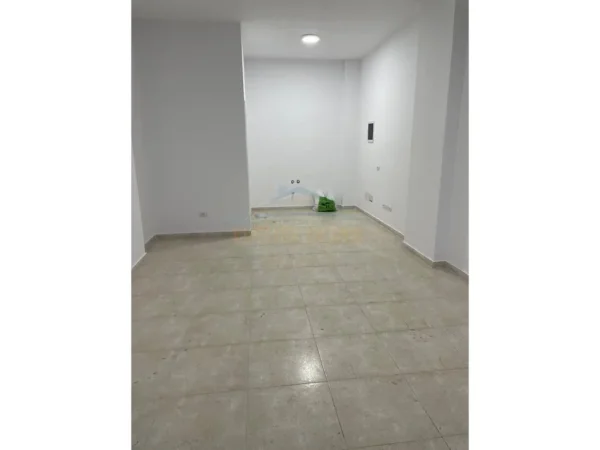 Durres, shitet ambjent biznesi Kati 0, 36 m² 45.000 € 