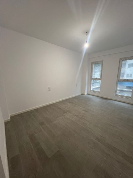 Tirane, jepet me qera apartament 2+1 Kati 1, 116 m² 650 € (RRUGA DRITAN HOXHA)
