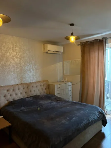 Tirane, jepet me qera garsonier Kati 6, 30 m² 360 € (Vellezrit Manastirli)