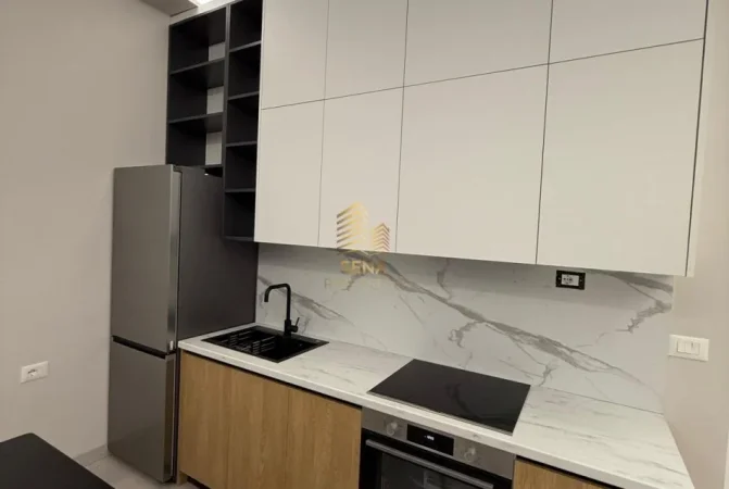 Tirane, jepet me qera apartament 1+1 Kati 4, 50 m² 700 € (Bulevardi Zogu i Pare)