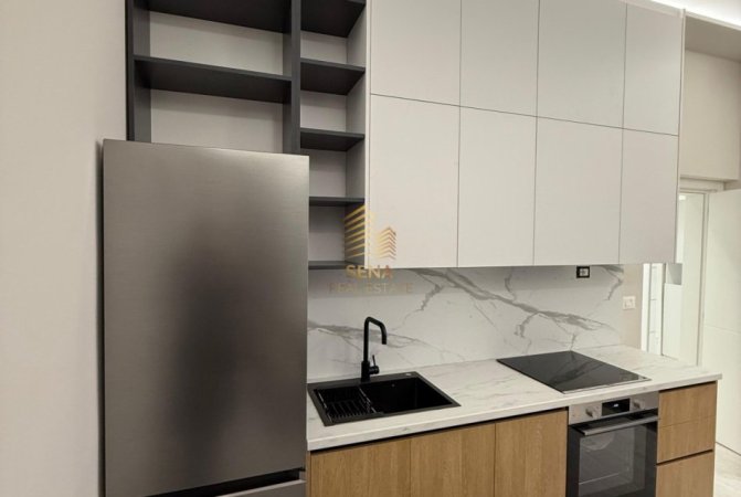 Tirane, jepet me qera apartament 1+1 Kati 4, 50 m² 700 € (Bulevardi Zogu i Pare)