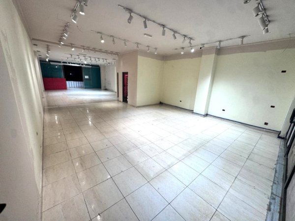 Durres, shes ambjent biznesi Kati 0, 148 m² 340.000 € (rrota e kuqe)