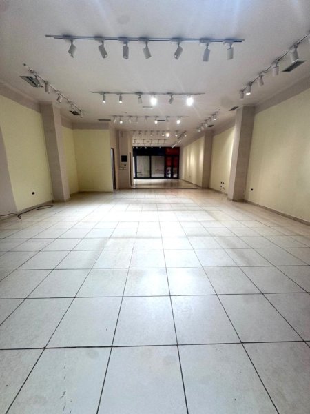 Durres, shes ambjent biznesi Kati 0, 148 m² 340.000 € (rrota e kuqe)