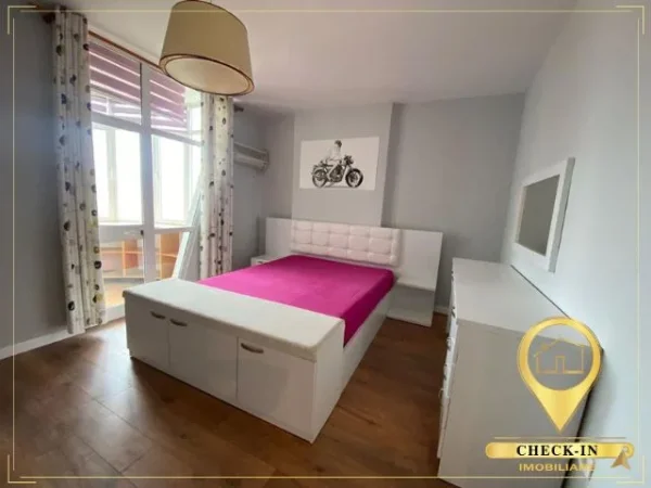 Tirane, jepet me qera apartament 2+1+Aneks+Ballkon Kati 13, 125 m² 1.150 € (Ish Ekspozita)