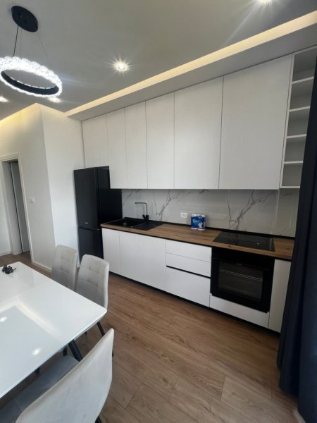 Tirane, jepet me qera apartament 1+1+Aneks+Ballkon Kati 9, 78 m² 550 € (Bulevardi i ri , Kompleksi Kontakt.)
