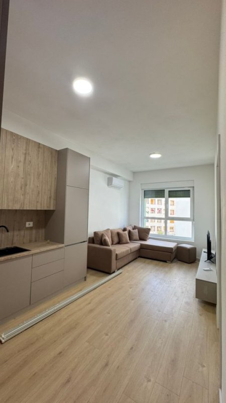 Tirane, jepet me qera apartament 1+1+Ballkon Kati 4, 50 m² 450 € (Rruga Pasho Hysa/Rezidenca Kadiu)