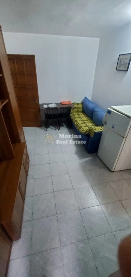Tirane, jepet me qera apartament 1+1 Kati 4, 55 m² 350 € (Selvia)
