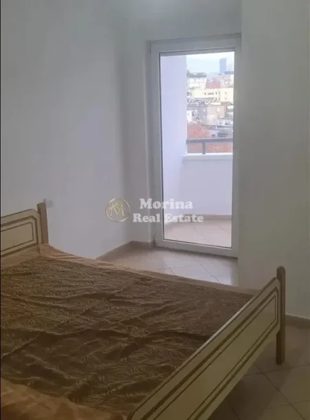 Tirane, jepet me qera apartament 2+1 Kati 8, 105 m² 500 € (Zogu i Zi)