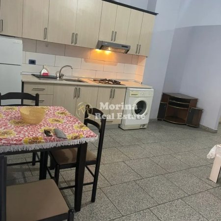 Tirane, jepet me qera shtepi 1+1 Kati 1, 50 m² 250 € (Universiteti Bujqësor i Tiranës)