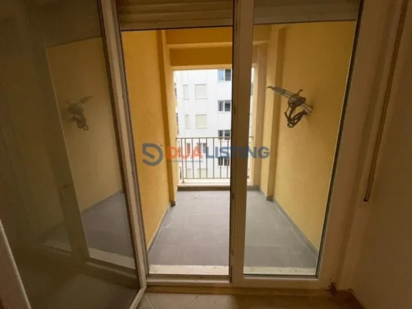 Tirane, shitet apartament 2+1 Kati 3, 102 m² (Residenca Euro 3D)