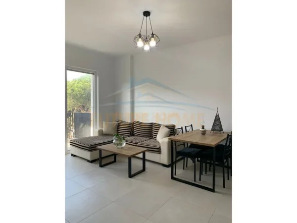 Durres, shitet apartament 2+1 Kati 3, 82 m² 230.000 € 