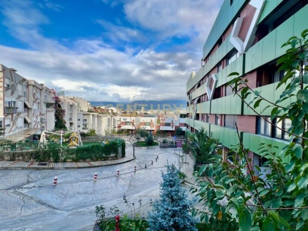 Tirane, jepet me qera apartament 1+1 Kati 4, 65 m² 600 € (Kodra e Diellit)