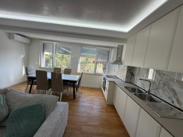 Durres, shitet apartament 2+1 Kati 4, 110 m² 198.000 € 