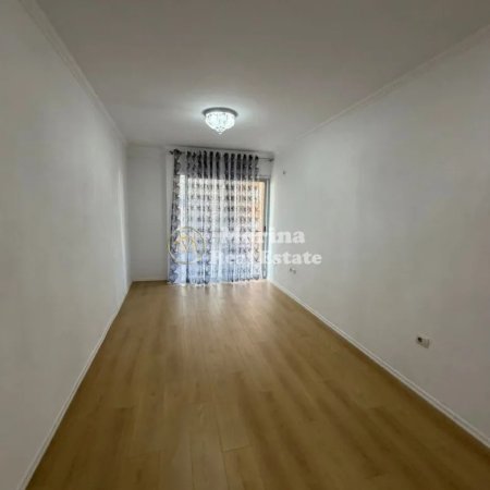Tirane, shitet apartament 1+1+Ballkon Kati 3, 66 m² 91.000 € (Fresku)