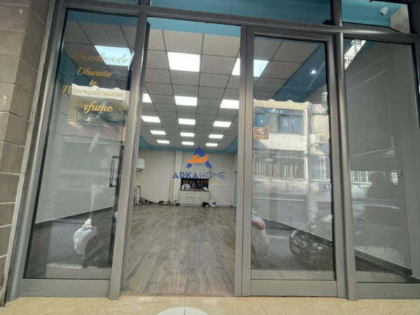 Tirane, shitet ambjent biznesi Kati 0, 80 m² 450.000 € 