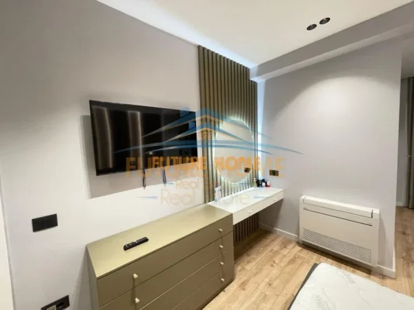 Tirane, jepet me qera apartament 2+1+2 Kati 9, 125 m² 1.300 € (MYSLYM SHYRI , Prane Kastratit)