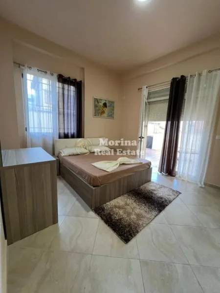 Tirane, jepet me qera apartament 2+1 Kati 1, 85 m² 500 € (Fresku)