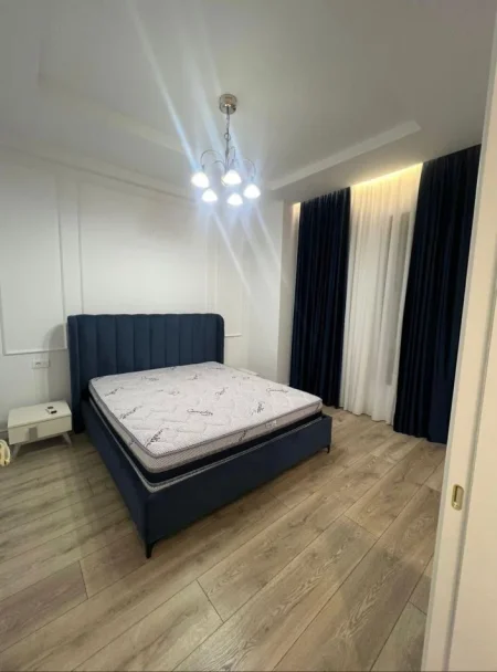 Tirane, jepet me qera apartament 2+1 Kati 8, 130 m² 2.000 € (Stadiumi Air Albania)