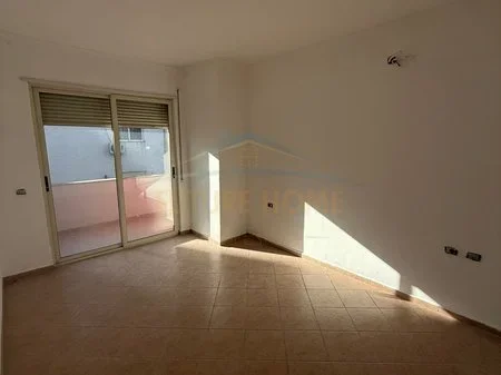 Tirane, shitet apartament 2+1 , 98 m² 225.000 € 