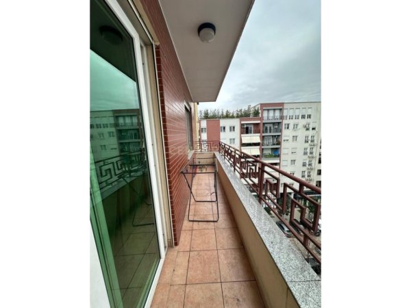 Tirane, jap me qera apartament 1+1 Kati 6, 55 m² 350 € (Concord)