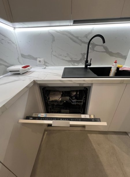 Tirane, shitet apartament 2+1 Kati 4, 74 m² 155.000 € (Kodra e Diellit)