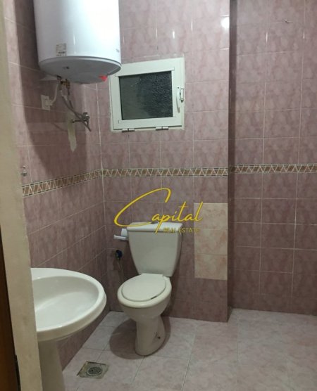 Tirane, jepet me qera apartament 2+1 Kati 3, 120 m² 650 € (KRISTAL CENTER)