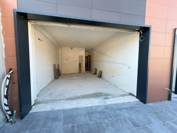 Tirane, shitet garsonier 1+1 Kati 2, 54 m² 86.400 € (KOMPLEKSI GRAND)