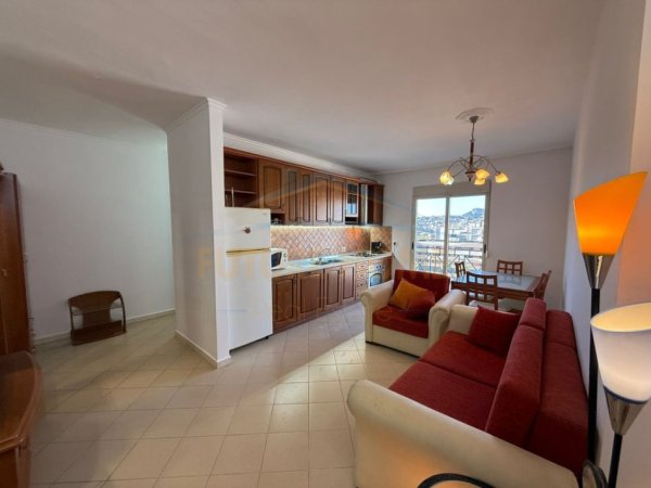 Durres, jepet me qera apartament 1+1 Kati 9, 350 € (Durres)