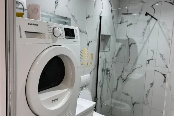 Tirane, jepet me qera apartament 1+1 Kati 1, 65 m² 450 € (Rruga 5 Maji)