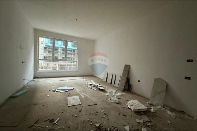 Tirane, shitet apartament 1+1 Kati 1, 80 m² 112.500 € (Rruga Kokonozeve, Tiranë(ID: 530571009-48)