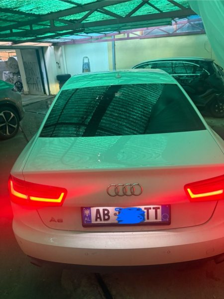 Tirane, shes makine Benzin, e bardhë automatik Kondicioner 7.900 €